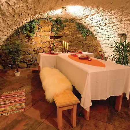 Five Bedroom Holiday In Velky Slavkov Semesterbostad
